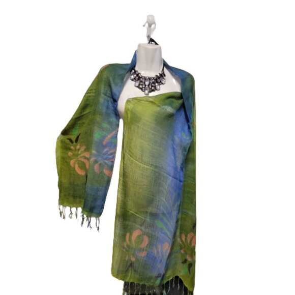 Blue and Green Rectangular Soft Light Scarf - Picture 3 of 10